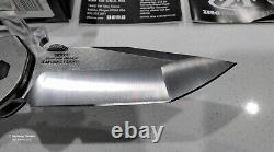 Discontinued Zero Tolerance ZT 0620CF Emerson CF/Ti CTS-204P Blade Folding Knife