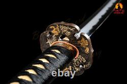 Folded and Clay-tempered Damascus Steel Samurai Sword Stingskin Saya