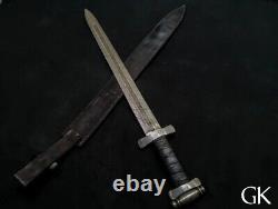 High Carbon Damascus folded Steel Viking Sword Full Tang Handmade Razor Sharp HC