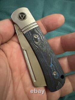 QSP Knife Hedgehog Folding Knife 2.75 Camo Carbon Pacific Blue Slip Joint M390