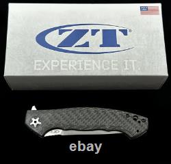 Couteau pliant Zero Tolerance ZT 0452CF avec manche en fibre de carbone/titane de grande taille, conçu par Sinkevich, fabriqué aux États-Unis.
