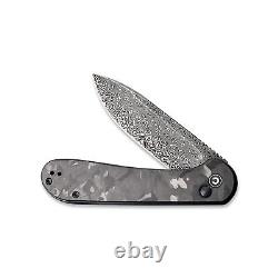 Couteau pliant de poche CIVIVI avec une lame en damas de 3,47 pouces et des poignées en fibre de carbone marbrée.
