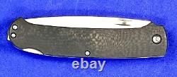 Un couteau de chasse pliant pour hommes A G Russell en fibre de carbone, modèle AGLB-C172CF 9Cr13CoMoV